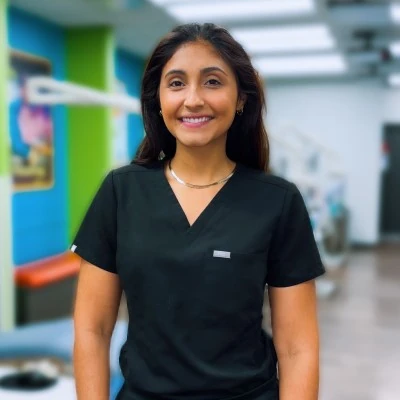 Julianne Andrade, Pediatric Dentist Photo